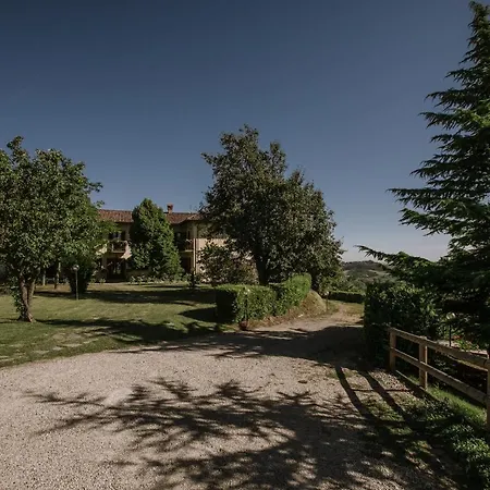 Konukevi Bricco San Giovanni 3*