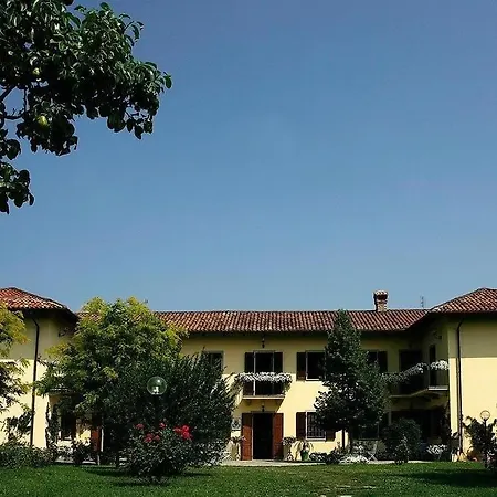 Bricco San Giovanni 2* Asti