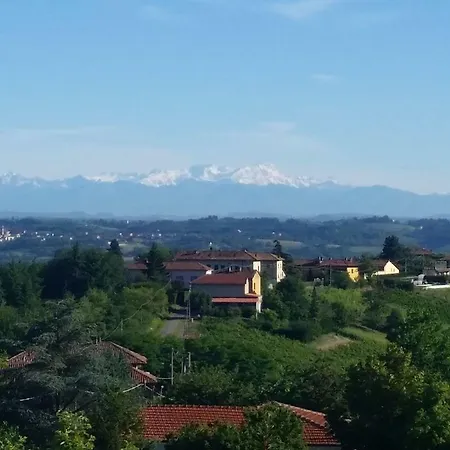 Bricco San Giovanni Affittacamere 2*