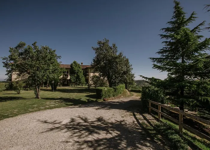Maison d'hôtes Bricco San Giovanni 3*