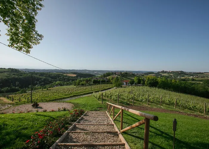 Bricco San Giovanni 3* Asti